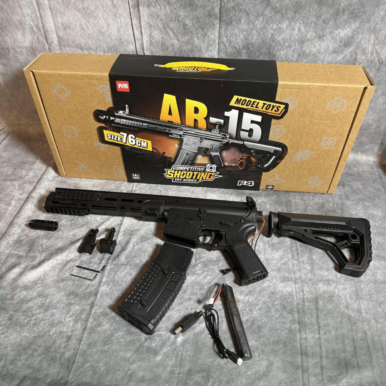 AR15 F4 Pro Sort - Elektrisk Gelblaster